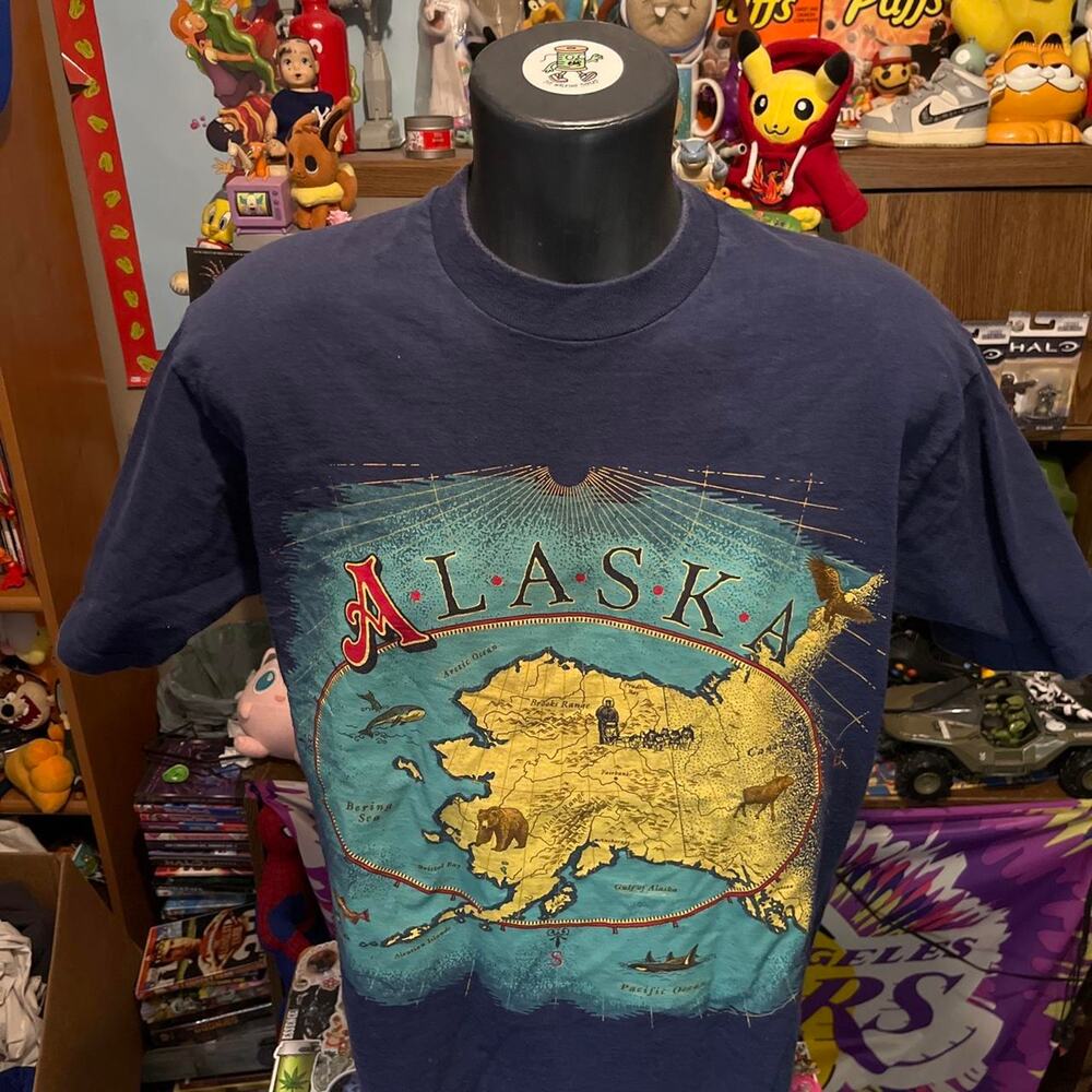 1990s alaska state graphic tee
